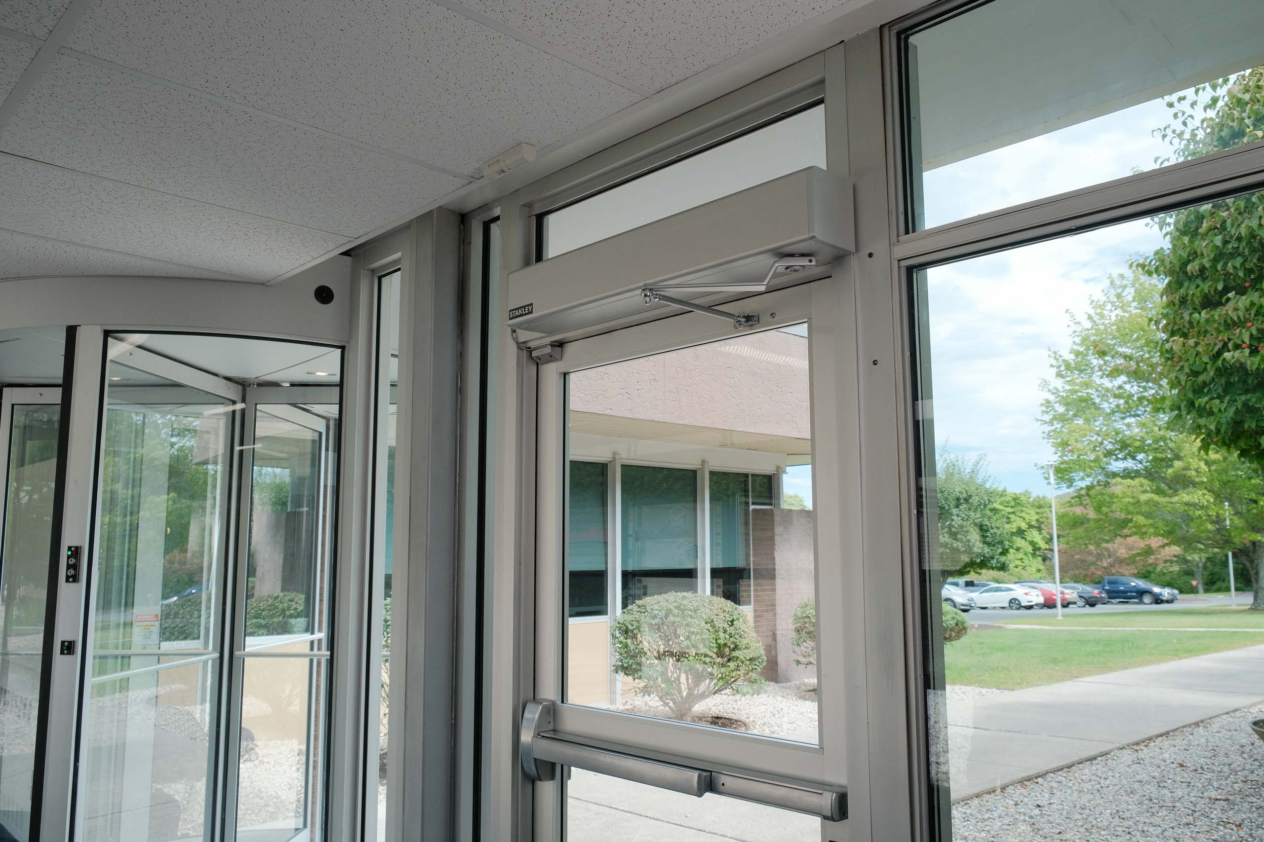 Automatic Swing Door Opener STANLEY Access Technologies